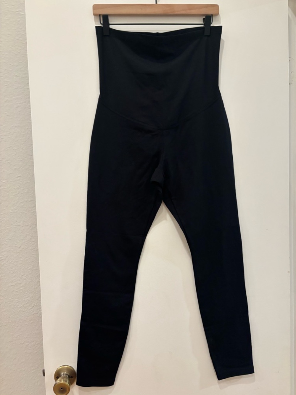Pact On the Go-To Maternity Legging Organic Cotton Sustainable stretch Sz M